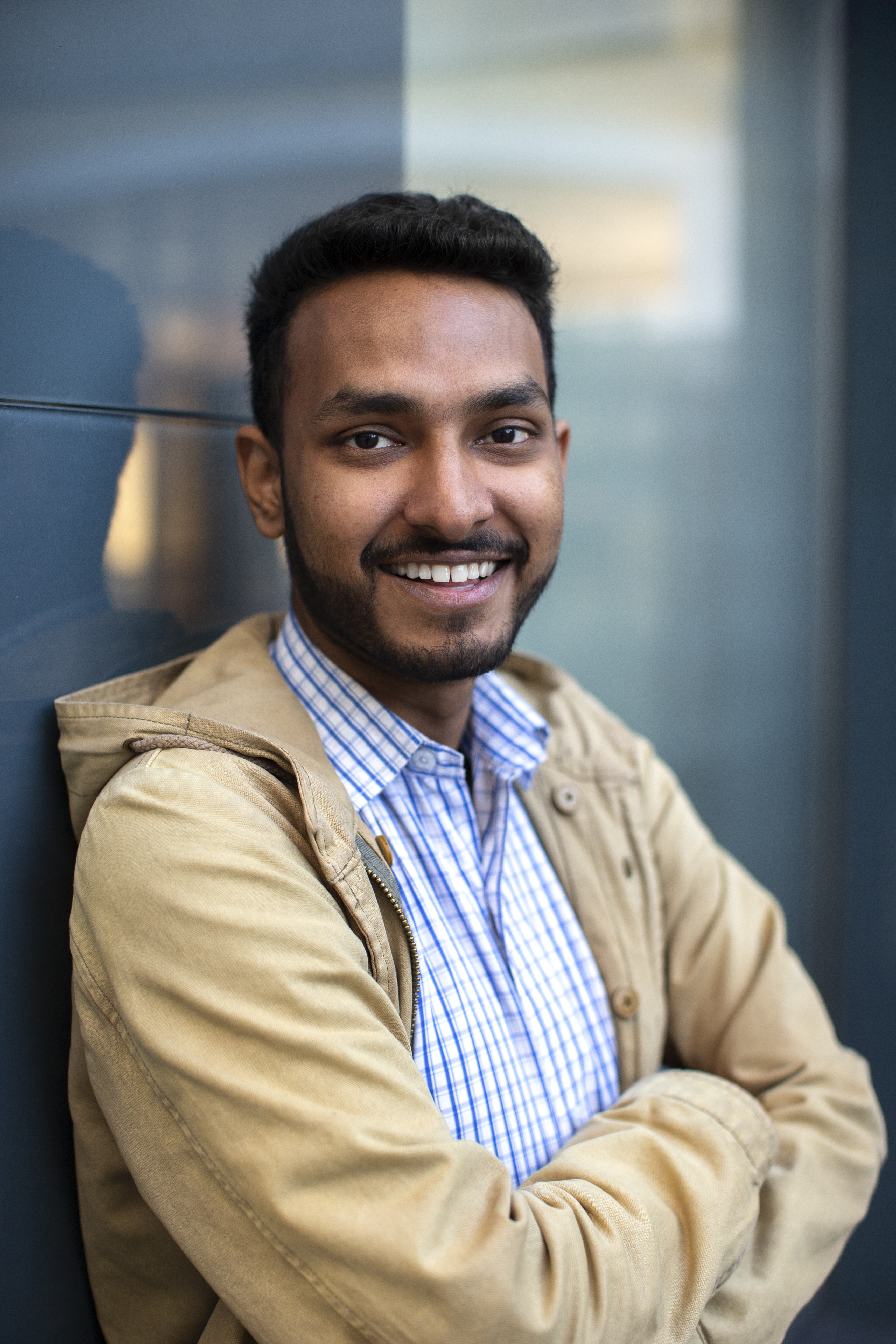 medium-shot-smiley-man-posing